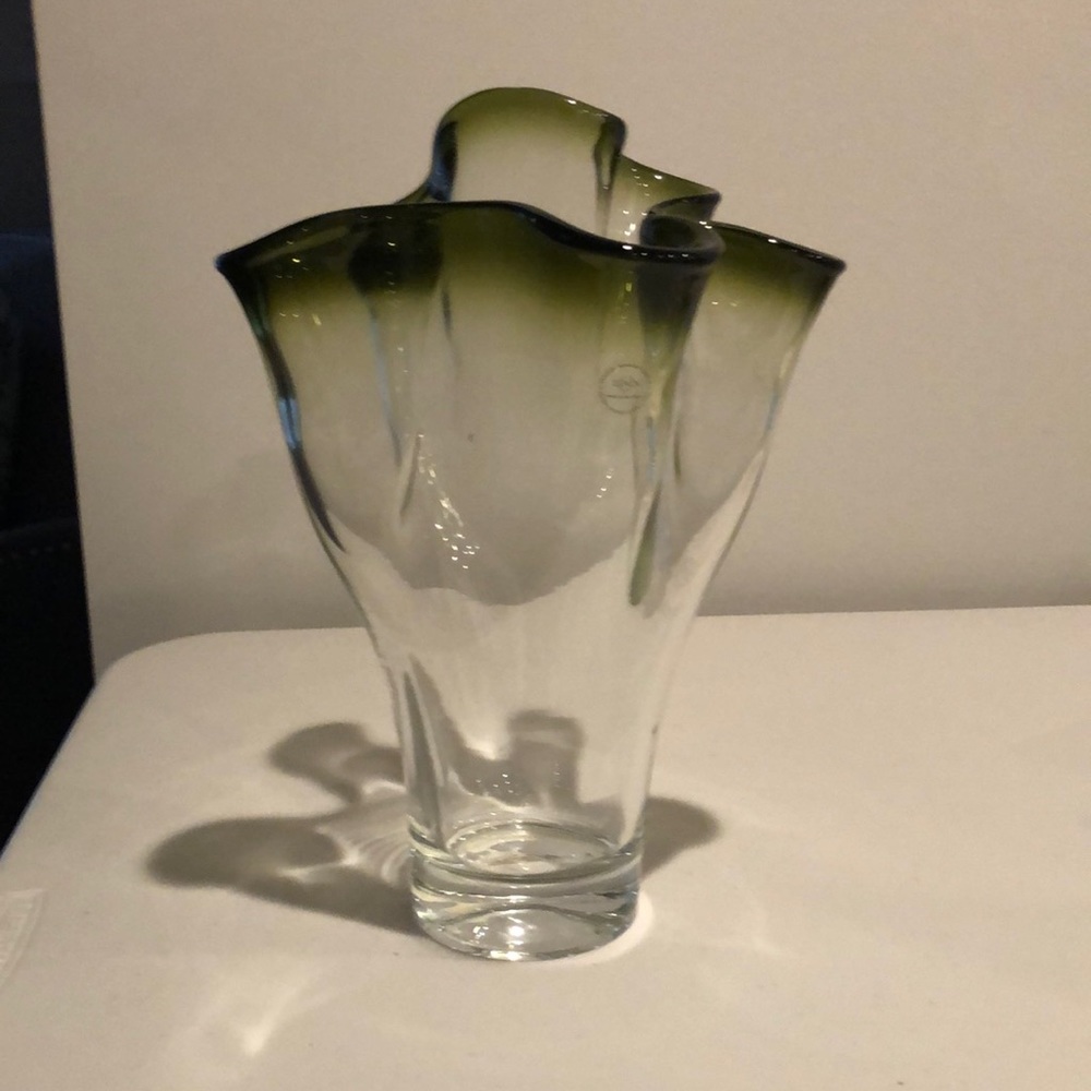 Lenox (American by Design) Organics Collection. Green Hue Centerpiece Vase. 12in